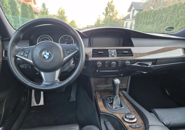 BMW Seria 5 cena 27500 przebieg: 291000, rok produkcji 2007 z Lębork małe 154